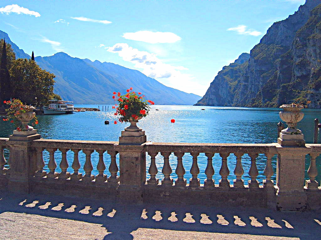 Guided Tour of Lake Garda in Northern Italy