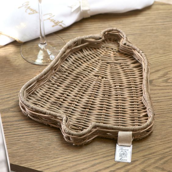 DETALHES EM FIBRA NATURAL