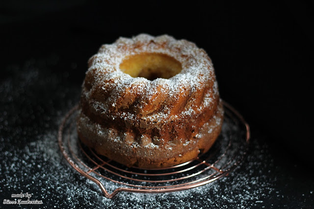 Süsse Zaubereien : Ein klassischer Marmorkuchen in kleiner Form