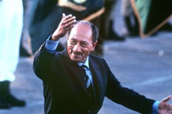 الرئيس الأسبق محمد السادات الرئيس الأسبق محمد السادات