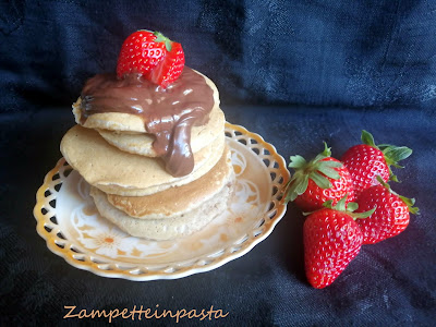 PANCAKES INTEGRALI SENZA UOVA