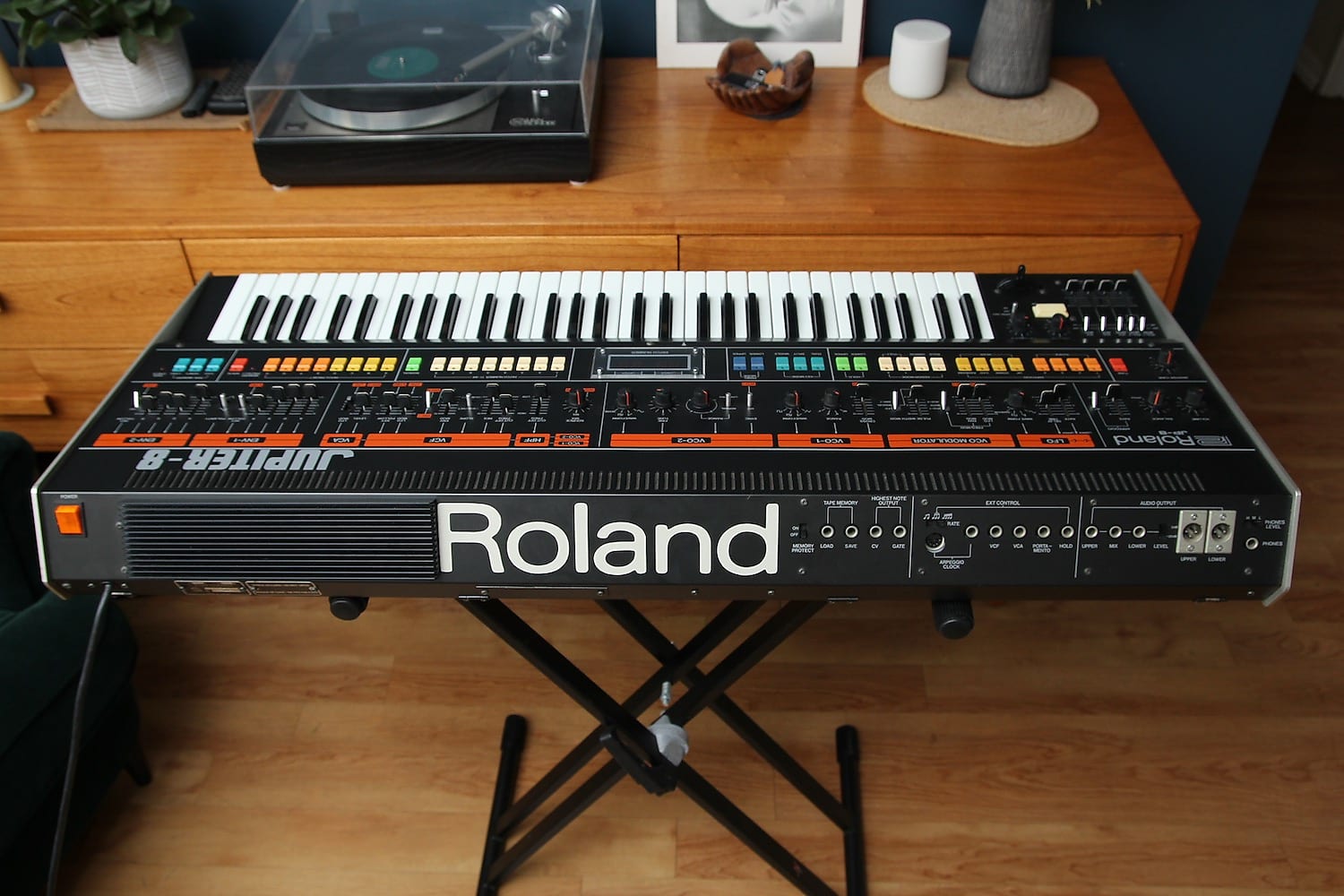 MATRIXSYNTH Roland Jupiter8 Synthesizer Mint with Box and Manual