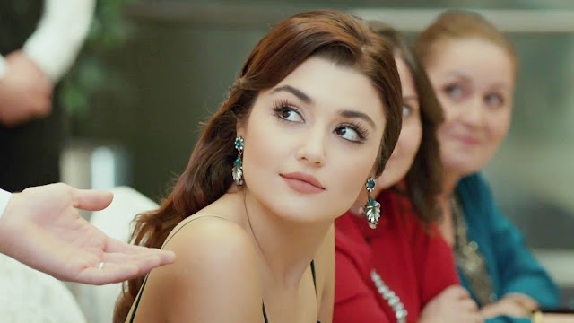 Hande Ercel as Hayat HD Pics Hande Ercel as Hayat HD Pics