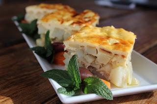 Musaka bulgara con patatas y carne