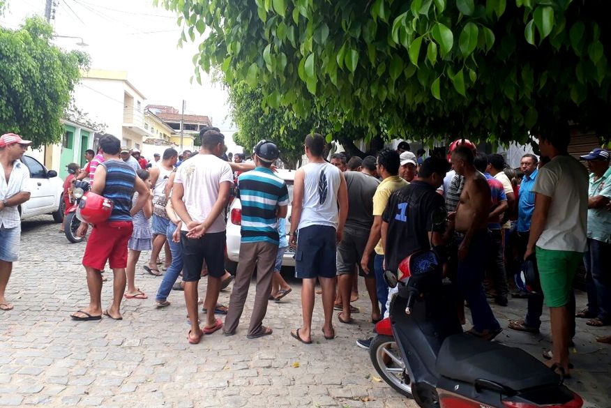 Comerciante reage e mata a bala os quatro suspeitos de assalto, na Paraíba Conceição PB Online