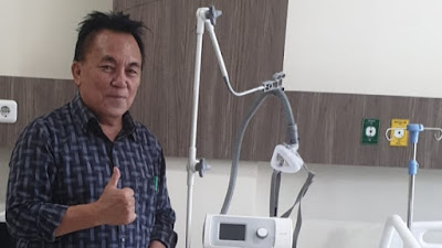 Keluarga Dondokambey-Tamuntuan Sumbang Satu Unit Ventilator untuk RS Dr JH Awaloei