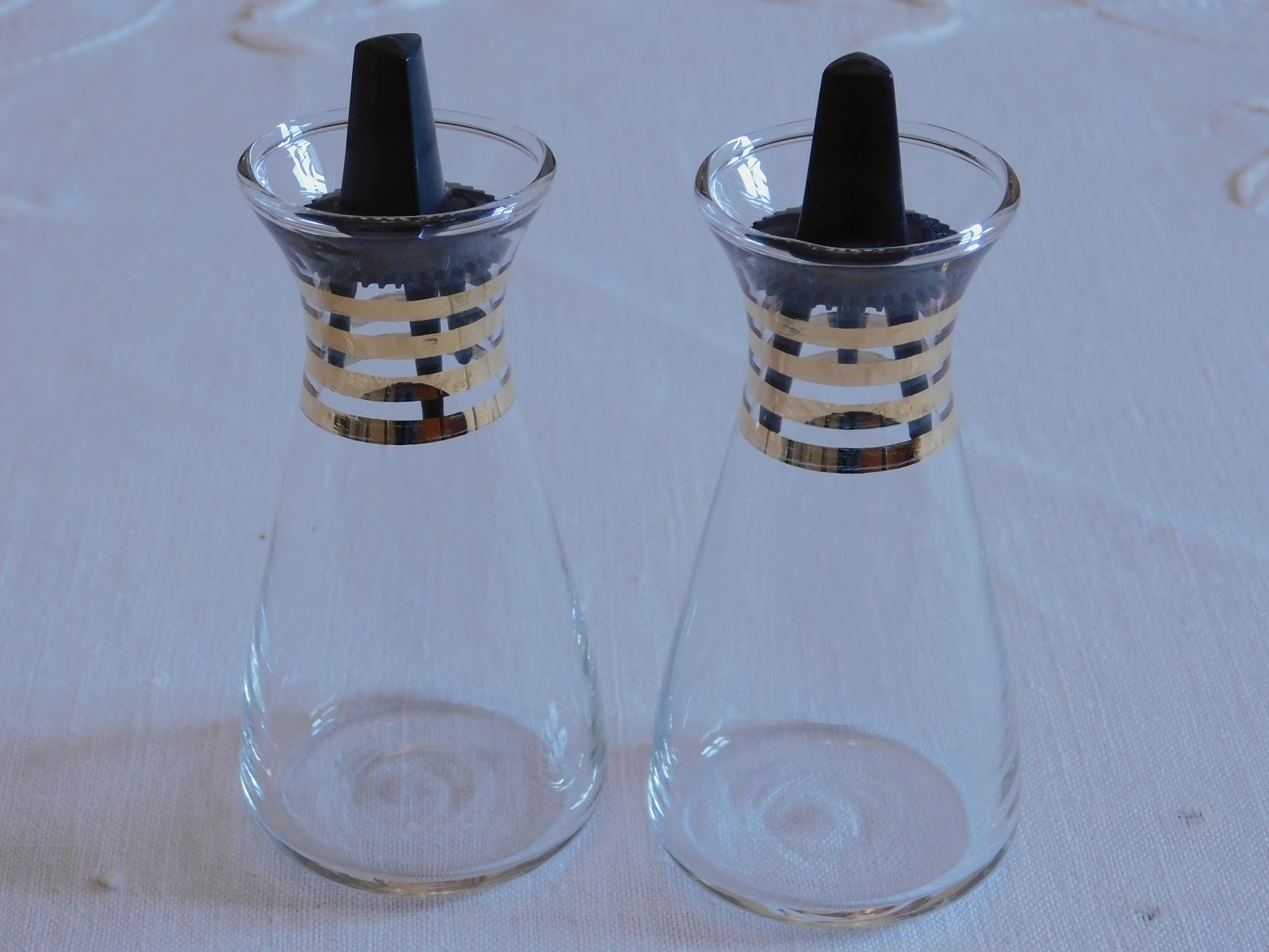 Lost Lovelies Found Vintage Pyrex Salt & Pepper Shaker Set