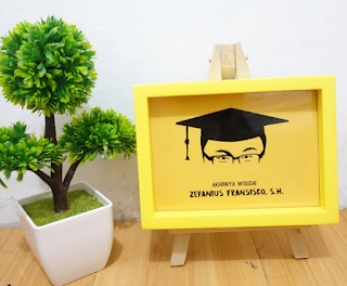 jual kado untuk wisuda pacar, teman atau sahabat