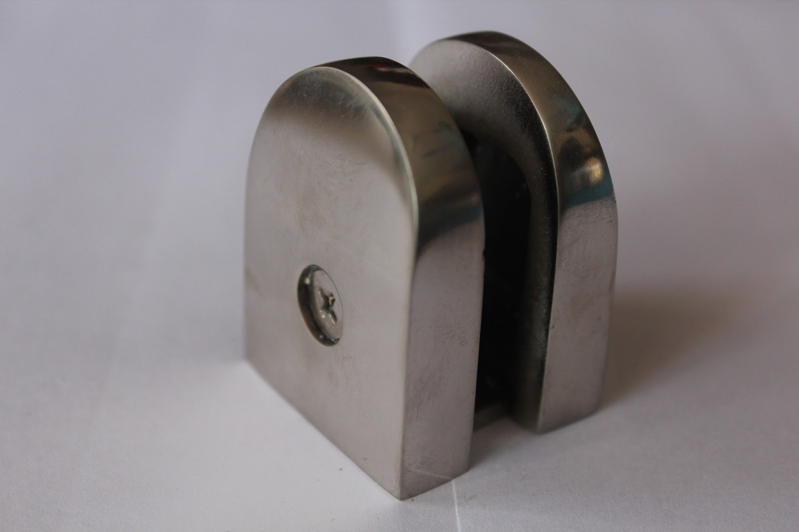 Metal Diseño: Fabricación de piezas metálicas