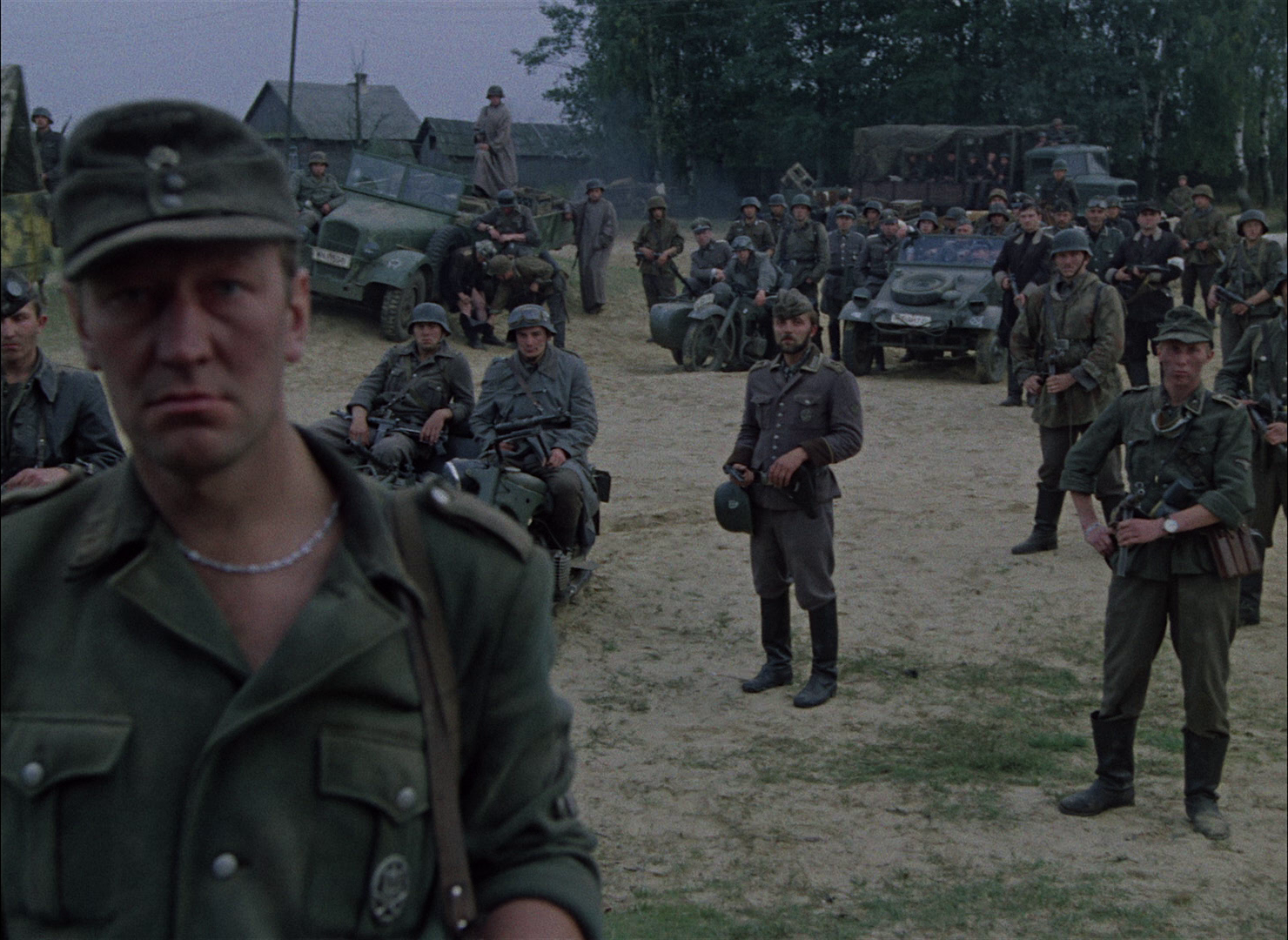 1985г - «иди и смотри» реж. Come and see us. 1985г - «иди и смотри» реж.