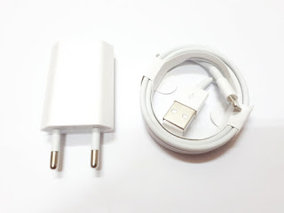 Charger iPhone 5 6 7 8 A1400 Original Kepala Plus Kabel Packing
