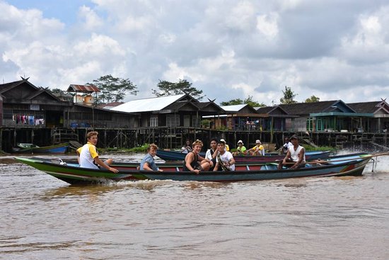 Naik Getek di Sungai Arut Naik Getek di Sungai Arut
