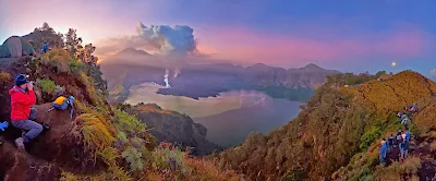 Plawangan Senaru Crater Rim 2641 meters Mount Rinjani