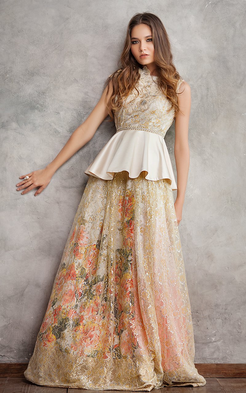 Threads and motifs semi formal Clearance