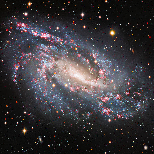 Barred Spiral Galaxy NGC 925: the Amatha Galaxy