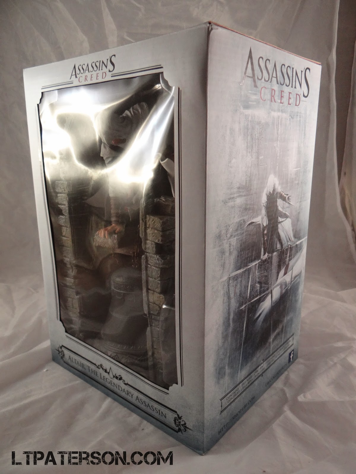 Assassin's Creed Altaïr The Legendary Assassin 11-inch Statue
