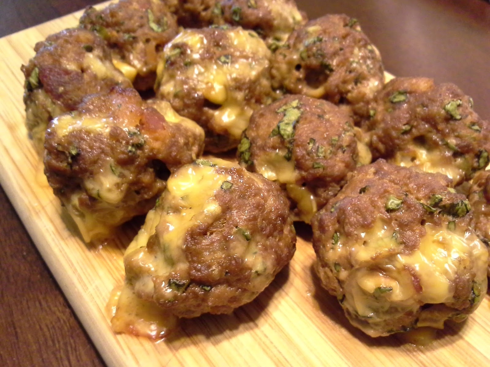 HAMBURGER MEAT BALL Cheeseburger Meatballs
