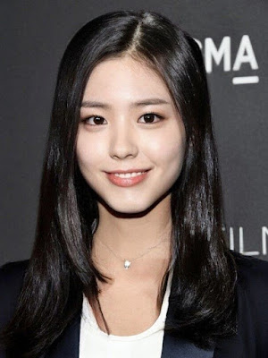 عندما يتحول المشاهير الذكور الوسيمون إلى نساء | آراء مستخدمي الأنترنت عندما يتحول المشاهير الذكور الوسيمون إلى نساء | آراء مستخدمي الأنترنت