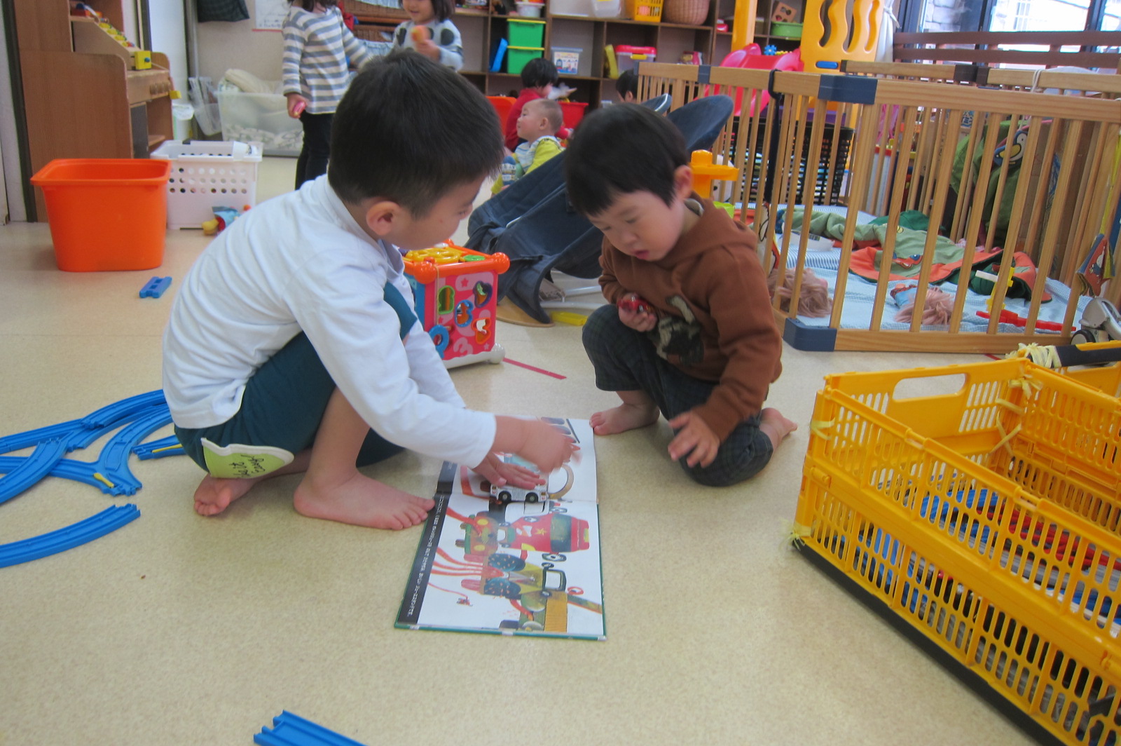 絵本の森保育園 み つけた