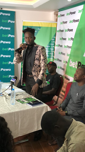 BetPawa & Mr. Eazi award Nigerian Big winner who bet N100 and won N1.8million