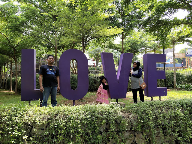 Di Depok ada Taman Rekreasi Keren Lembah Mawar