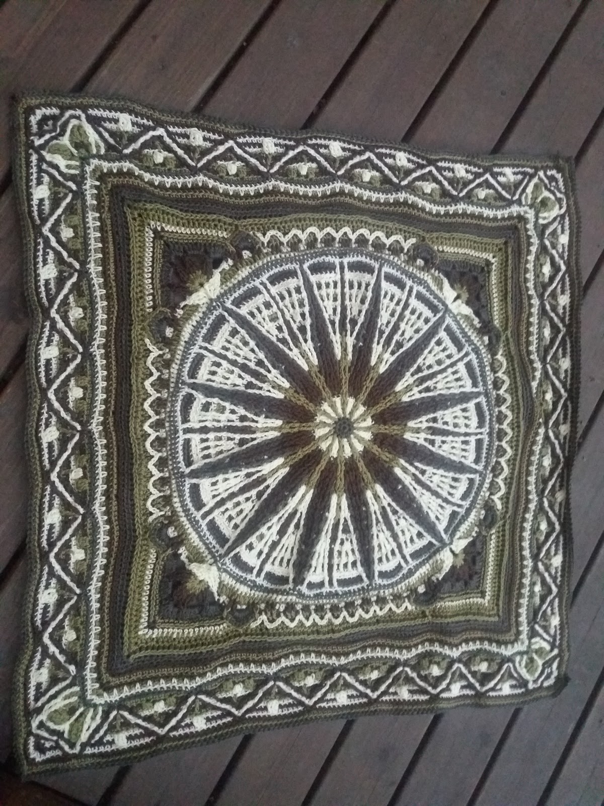 Uusi CAL projektini Baby Henrys designer Heirloom osa 2 / My Baby