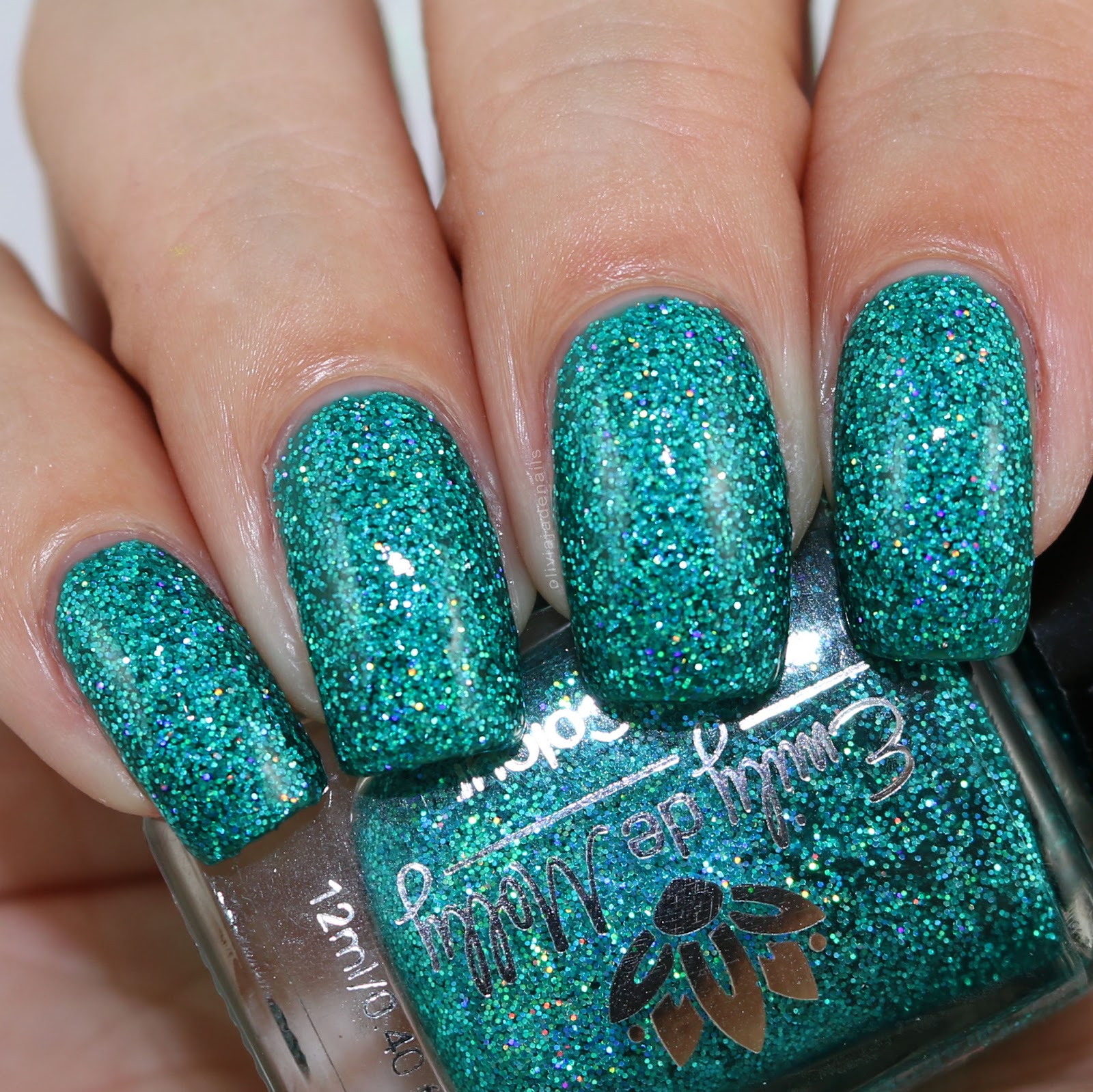 Emily de Molly Forklore swatched by Olivia Jade Nails