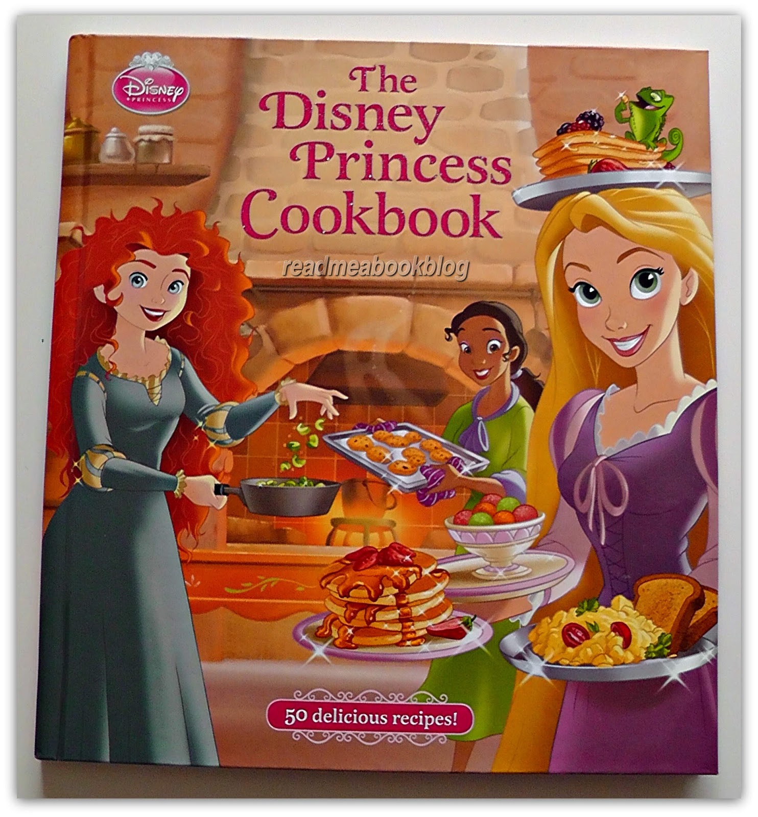 Impariamo l'inglese cucinando con le principesse - Read me a book