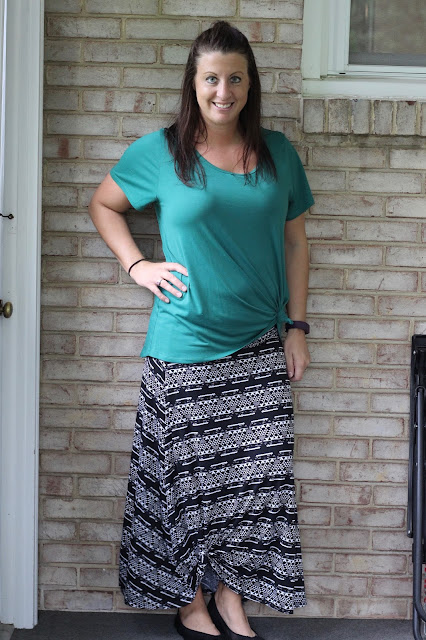 Ask Away Blog: Outfit of the Day: Maxis and Knots
