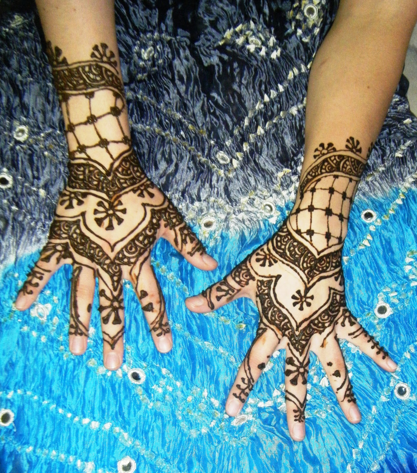 Inspiration 48+ Arabic Henna Art