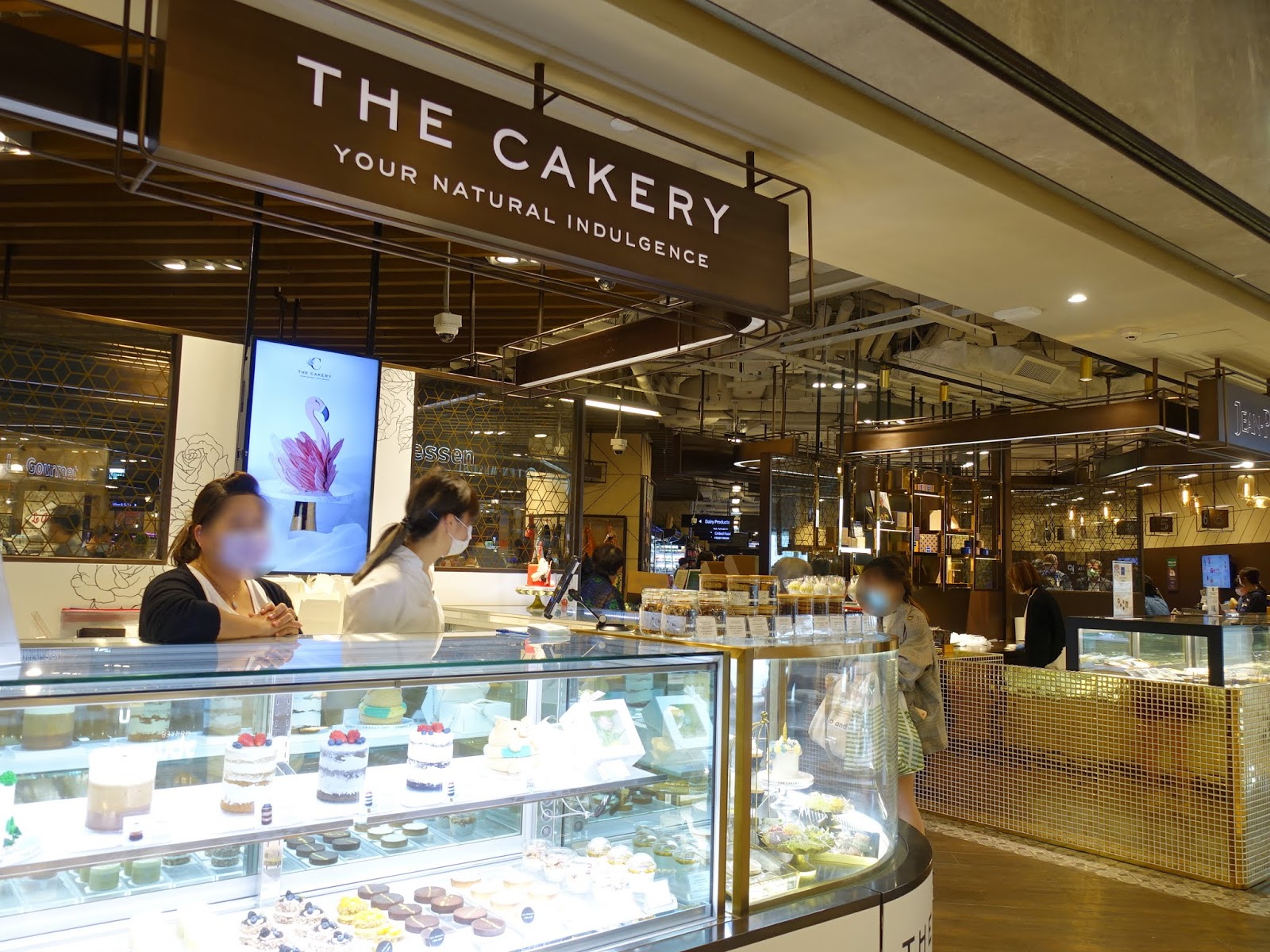 The Cakery at CitySuper IFC (Hong Kong, CHINA) ★★☆☆☆ A traveling