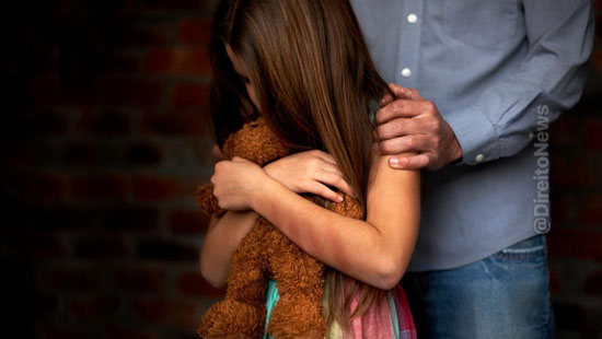 pai condenado 100 anos estuprar filhos pai condenado 100 anos estuprar filhos