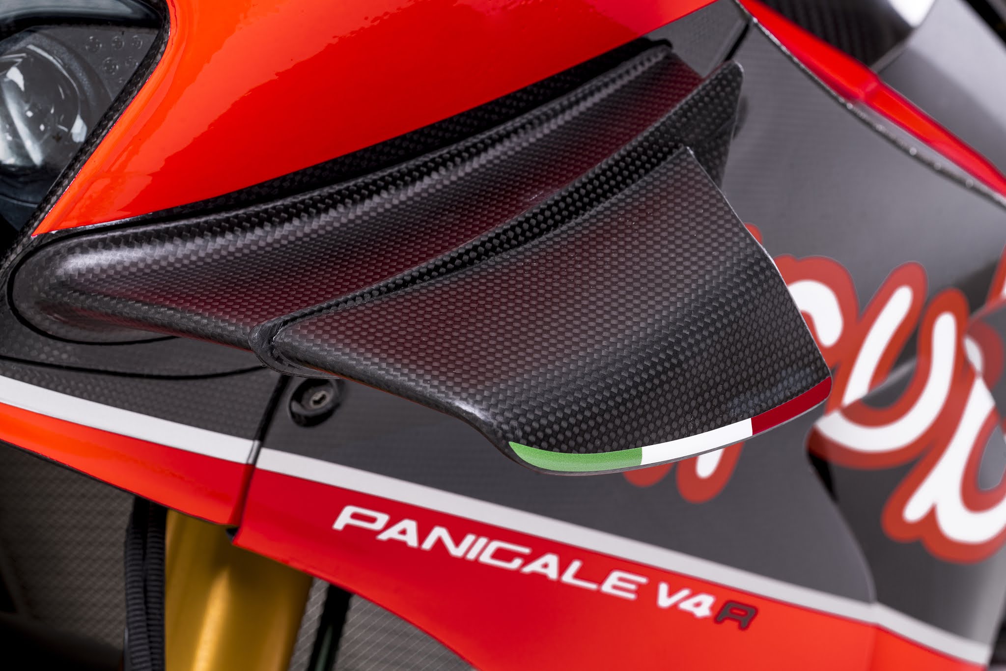 Ducati Panigale v4 r livery