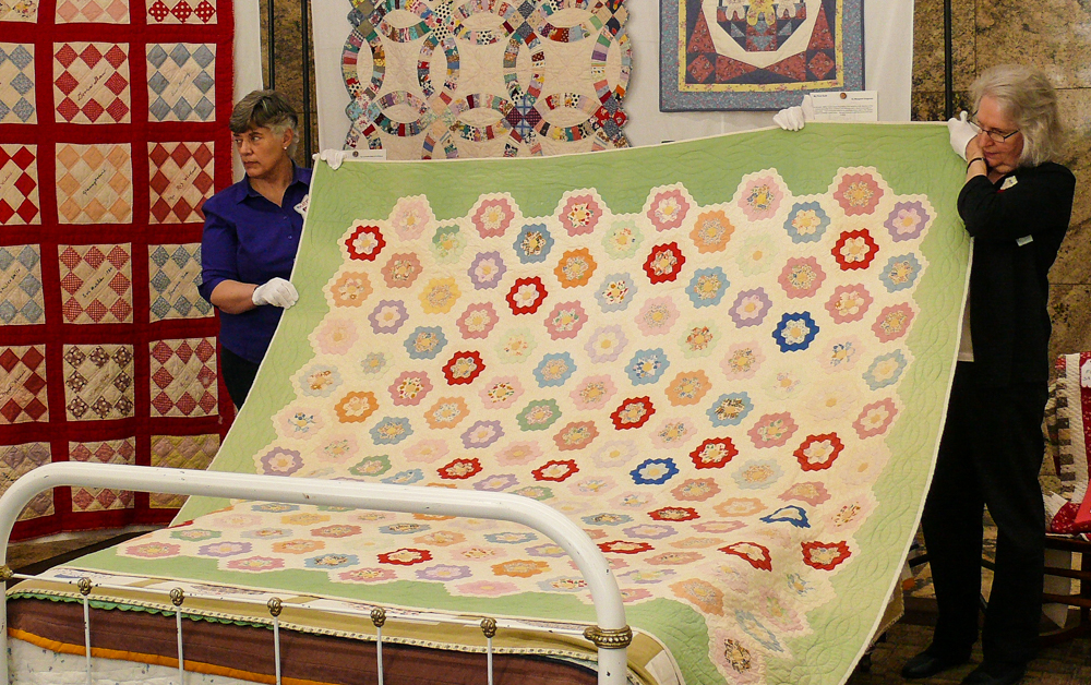 Anchorage Log Cabin Quilters, Inc. Handquilted Quilts and Bed Turning