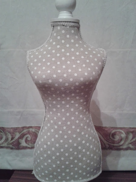http://www.patronycostura.com/2013/11/tema-5-falda.html