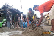 Pemuda Desa Salati Gelar Gotong-royong Pembangunan Pesantren