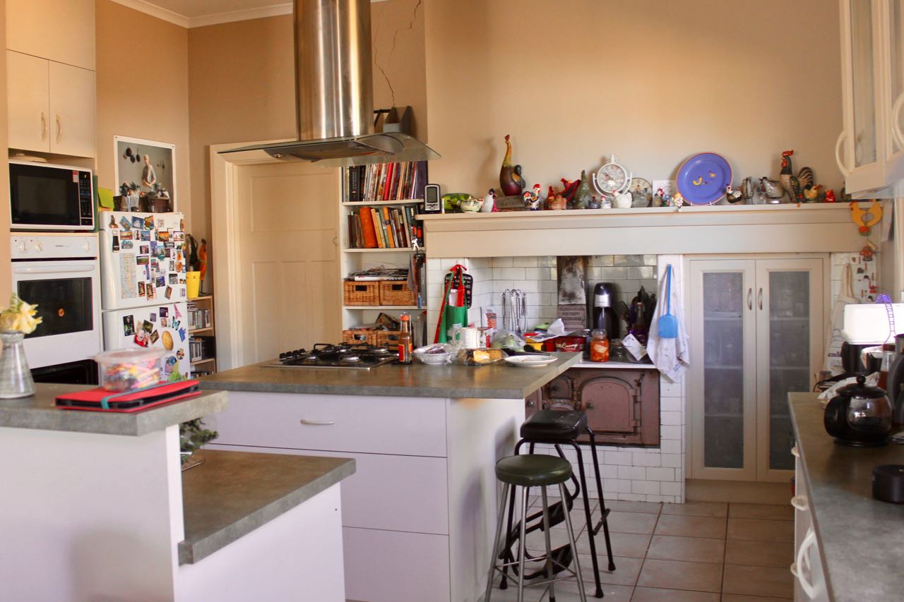 Green Gourmet Giraffe Mum's Kitchen