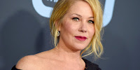 Christina Applegate reveals she has multiple sclerosis in hindi