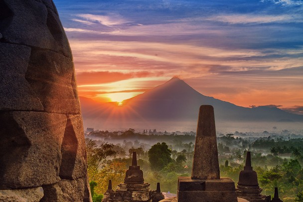 Spot Wisata Sunrise Terbaik Di Magelang - Sunrise di Candi Borobudur Magelang