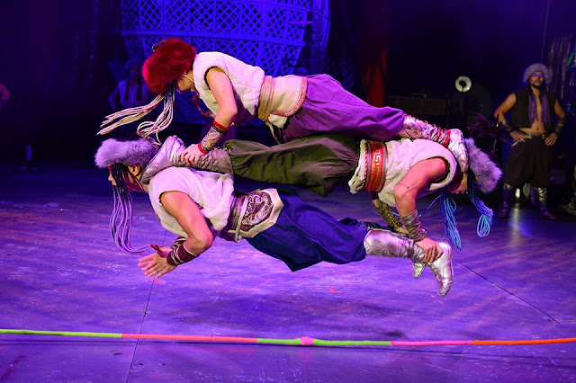 Cirque Berserk! at Nuffield Theatre, Southampton