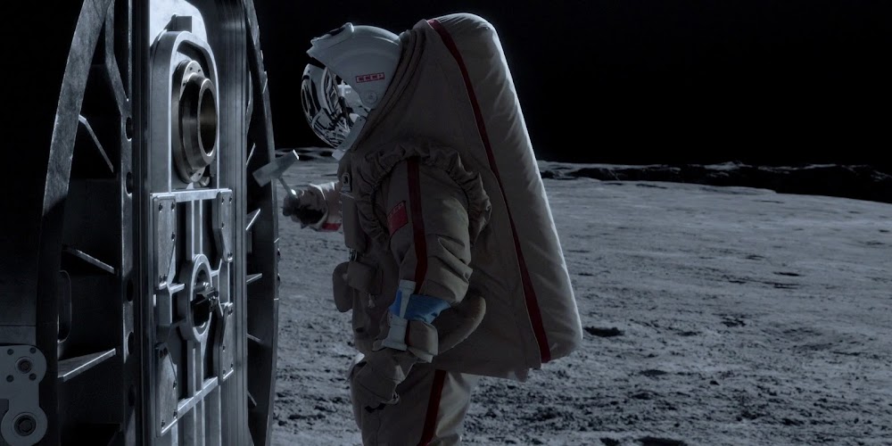 Soviet cosmonaut asking for rescue on the Moon in season 1 of 'For All Mankind'