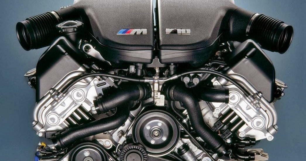 Cara Membersihkan Mesin Mobil