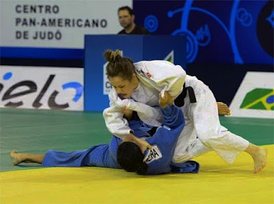 Sogipa: Atletas da Sogipa conquistam 15 pódios na I Etapa do Campeonato e  Torneio Estadual de ginástica rítmica