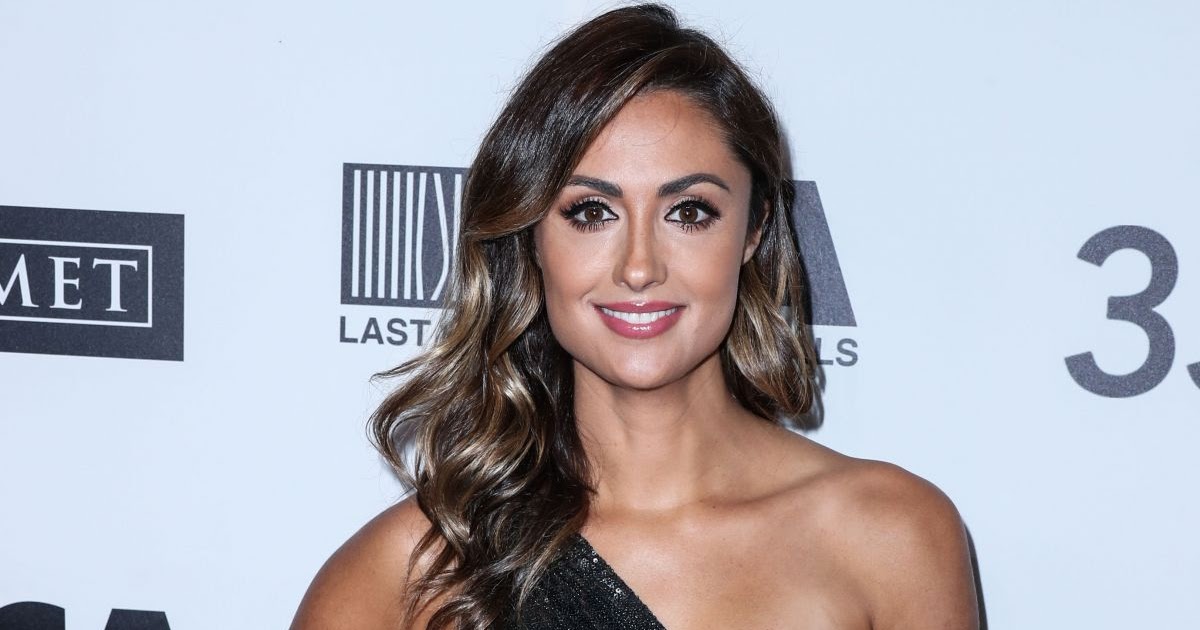 Katie Cleary Clicks at Last Chance for Animals’ 35th Anniversary Gala