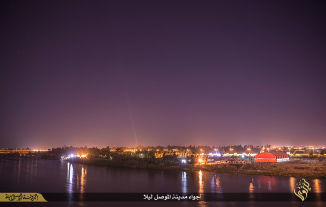  Pemandangan Indah Kota Mosul di Malam Hari Muslim Satu