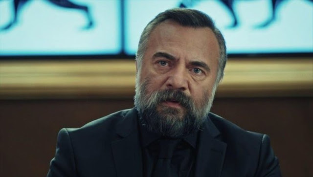 Hızır Reis Hızır Çakırbeyli, Oktay Kaynarca kimdir? aslen nereli? kaç yaşında? evli mi? eşi kim? biyografisi ve hayatı hakkında kısa bilgi. Hızır Reis Hızır Çakırbeyli, Oktay Kaynarca kimdir? aslen nereli? kaç yaşında? evli mi? eşi kim? biyografisi ve hayatı hakkında kısa bilgi.