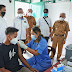 Bupati Asahan Tinjau Pelaksanaan Vaksinasi Di Aula PTPN IV Pulau Raja