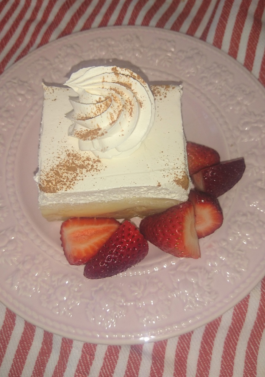 Vanilla Cakes and Lounge, Oakleigh by Bureaucrat Eat and Be Merry Crew