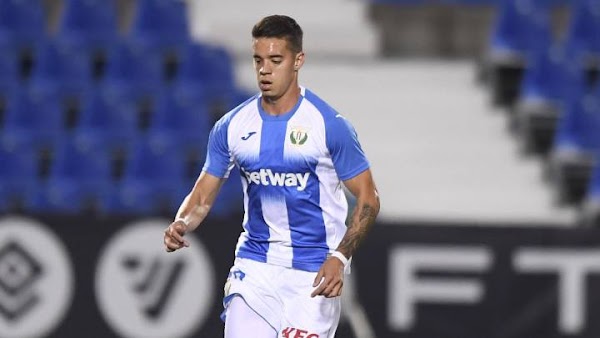 El Málaga negocia la cesión del defensa Josua Mejías