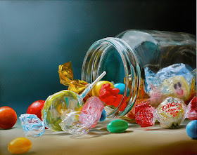 12-Candies-in-a-Jar-Tjalf-Sparnaay-The-Beauty-of-the-Everyday-Paintings-of-Food-Art-www-designstack-co